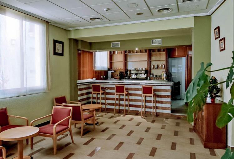 Hostal Plaza Mayor Torrejón de Ardoz Buitenkant foto